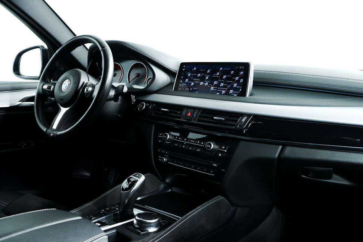 Б/У БМВ Икс6 2018 года. Фото: #8