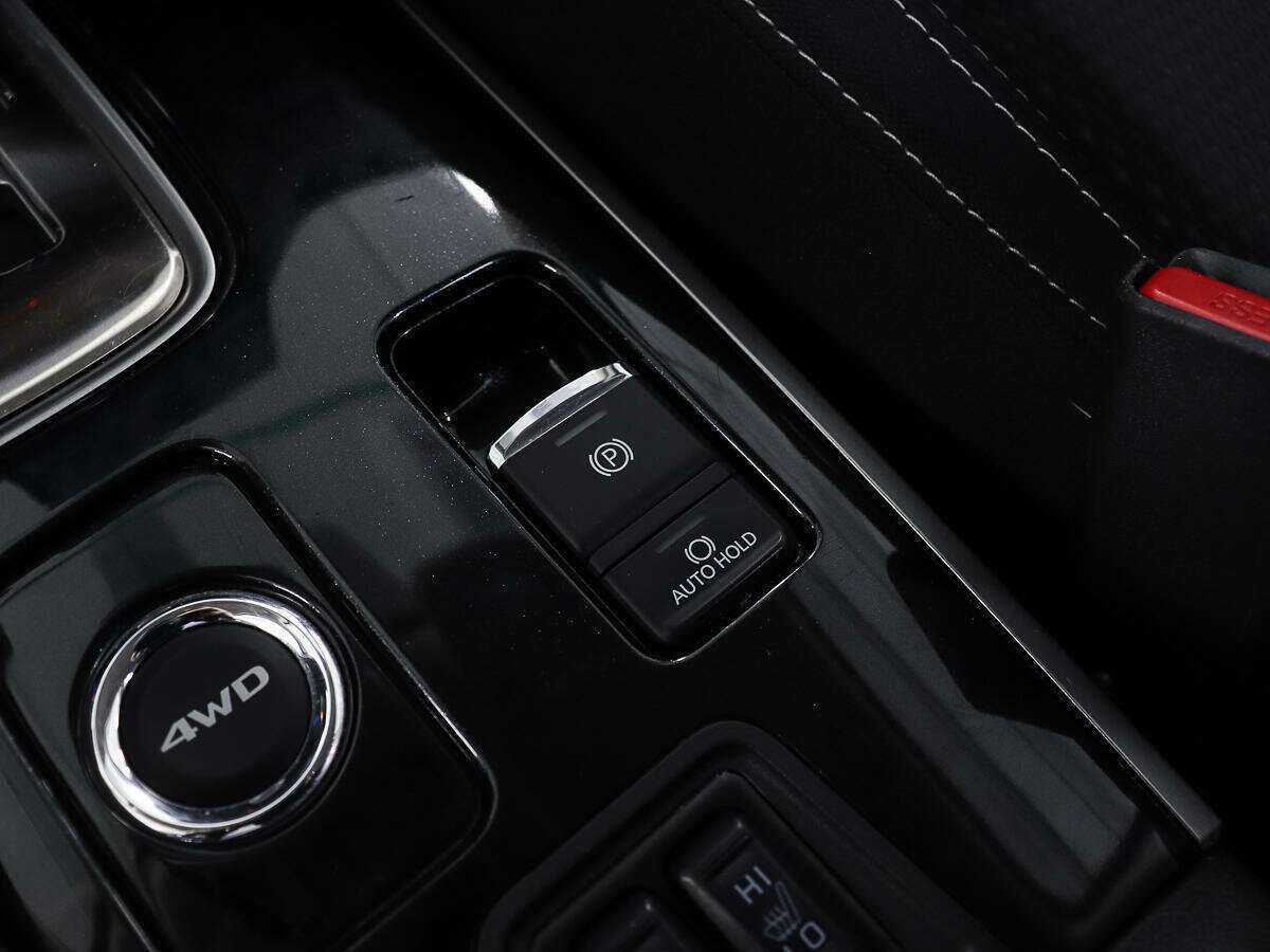 Б/У Митсубиши Оутлэндер 2018 года. Фото: #15