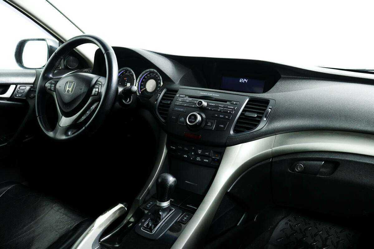 Б/У Хонда Аккорд 2008 года. Фото: #8