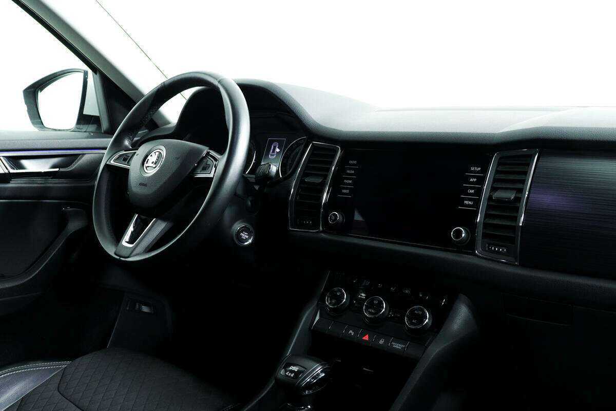 Б/У Шкода Кодиак 2019 года. Фото: #8