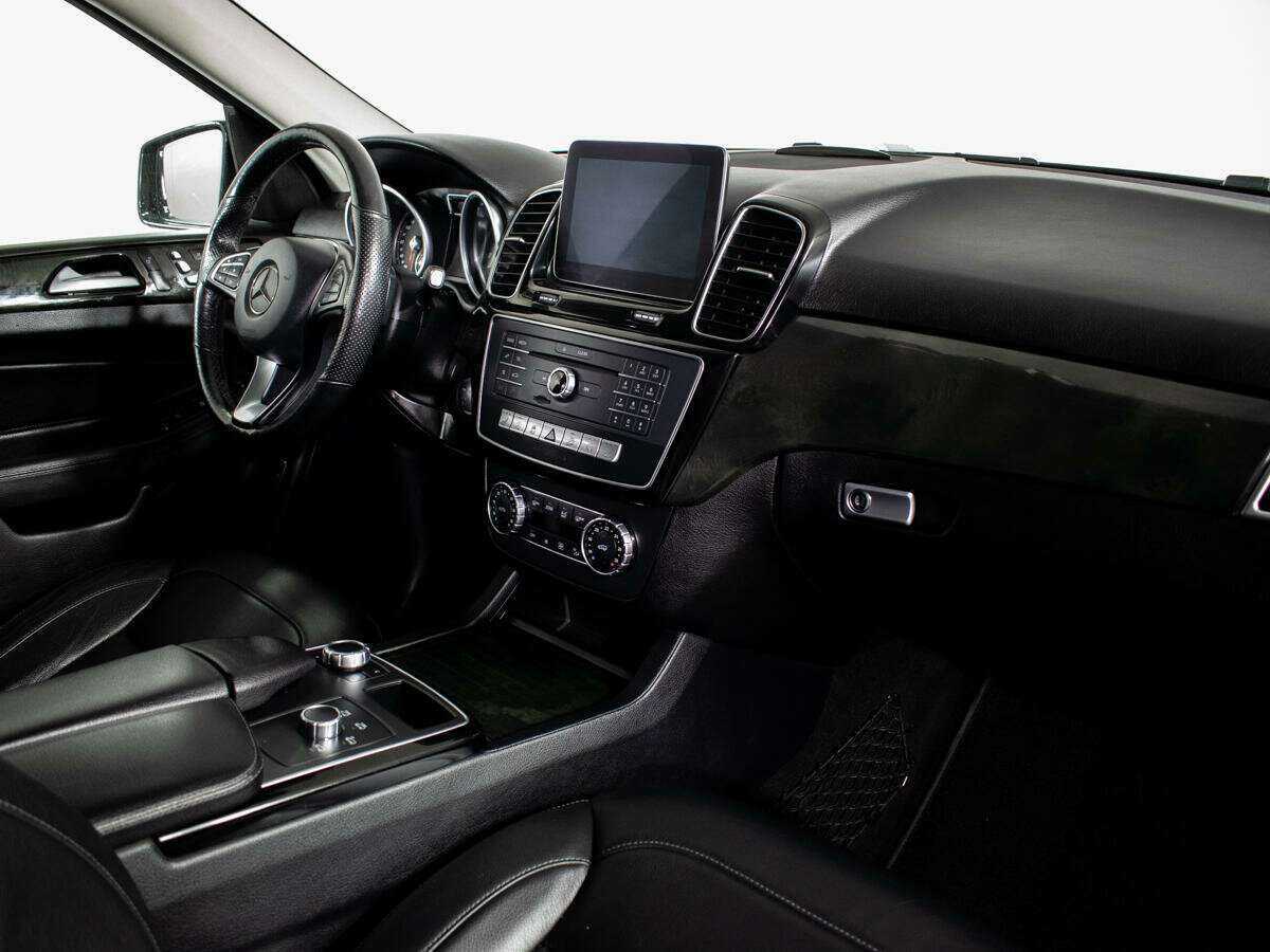 Б/У Мерседес-Бенц ГЛЕ 2017 года. Фото: #7