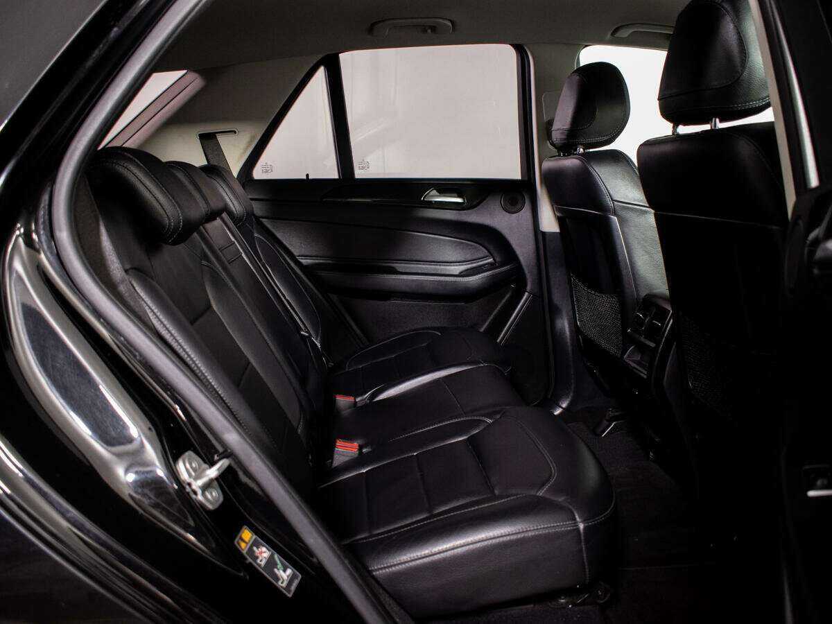 Б/У Мерседес-Бенц ГЛЕ 2017 года. Фото: #8