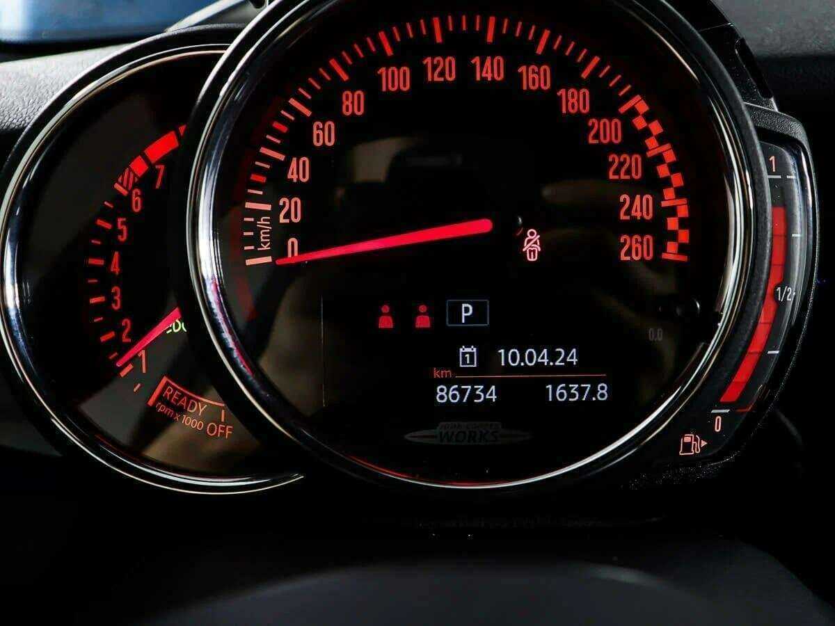 Б/У Мини Хэтч 2021 года. Фото: #9