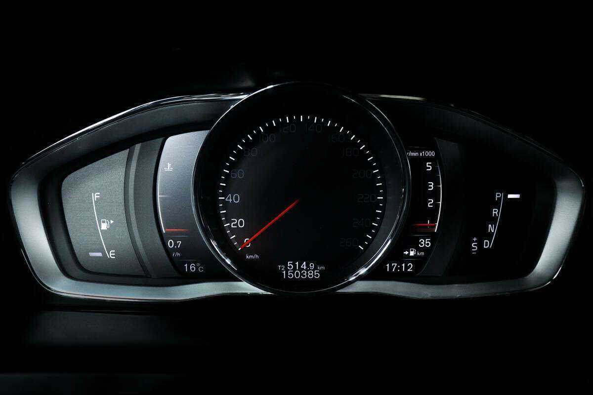 Б/У Вольво В60 Кросс Кантри 2018 года. Фото: #7