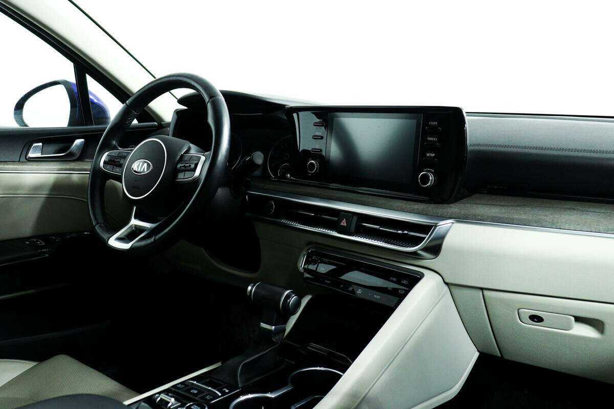 Б/У Киа К5 2021 года. Фото: #8