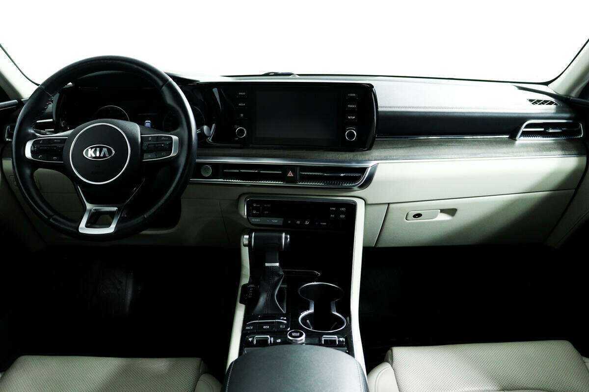 Б/У Киа К5 2021 года. Фото: #10