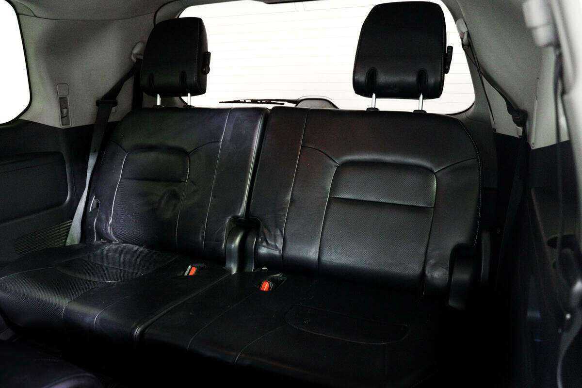 Б/У Тойота Лэнд Крузер 2012 года. Фото: #13