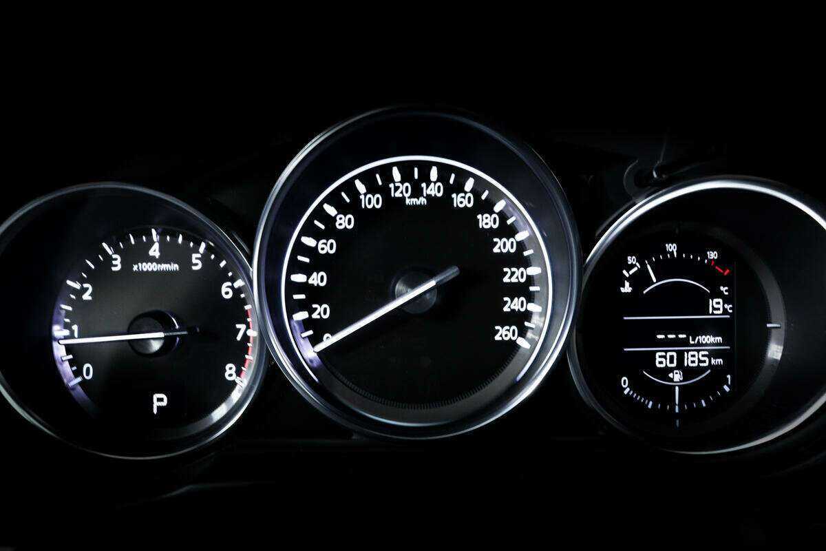 Б/У Мазда Ц-Икс-5 2019 года. Фото: #9