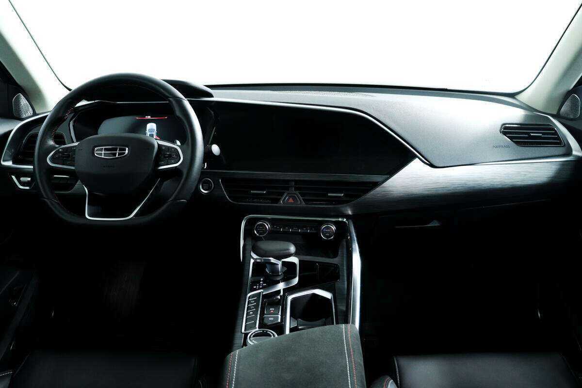 Б/У Джили Тугелла 2021 года. Фото: #10