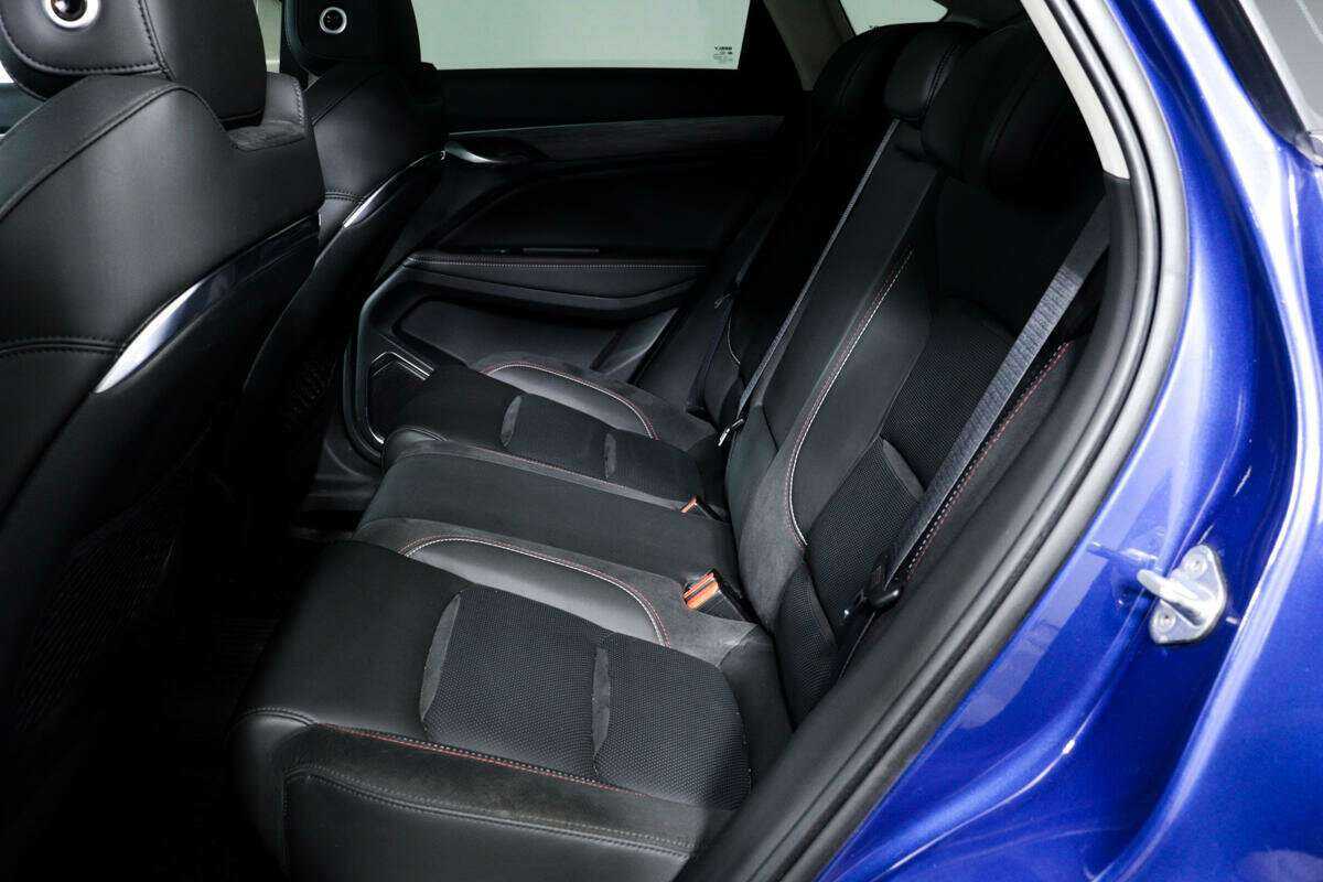 Б/У Джили Тугелла 2021 года. Фото: #11