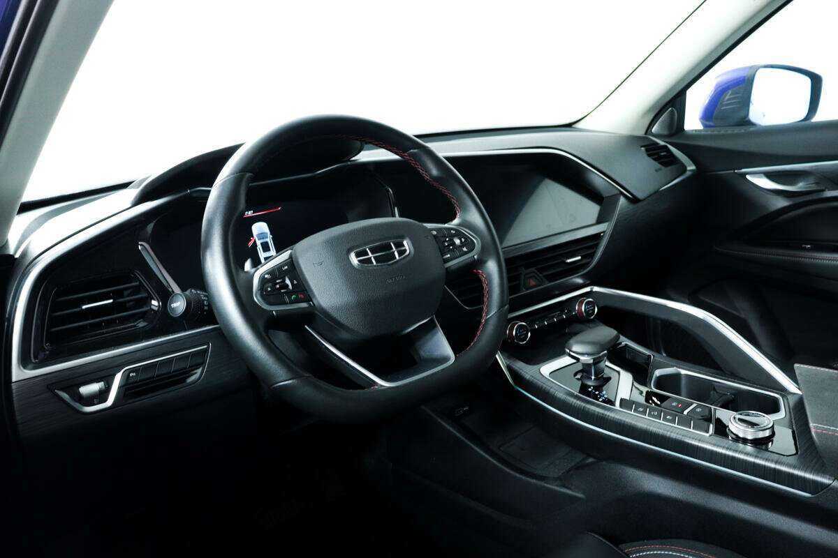 Б/У Джили Тугелла 2021 года. Фото: #12