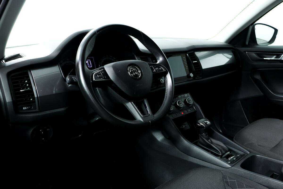 Б/У Шкода Кодиак 2019 года. Фото: #12