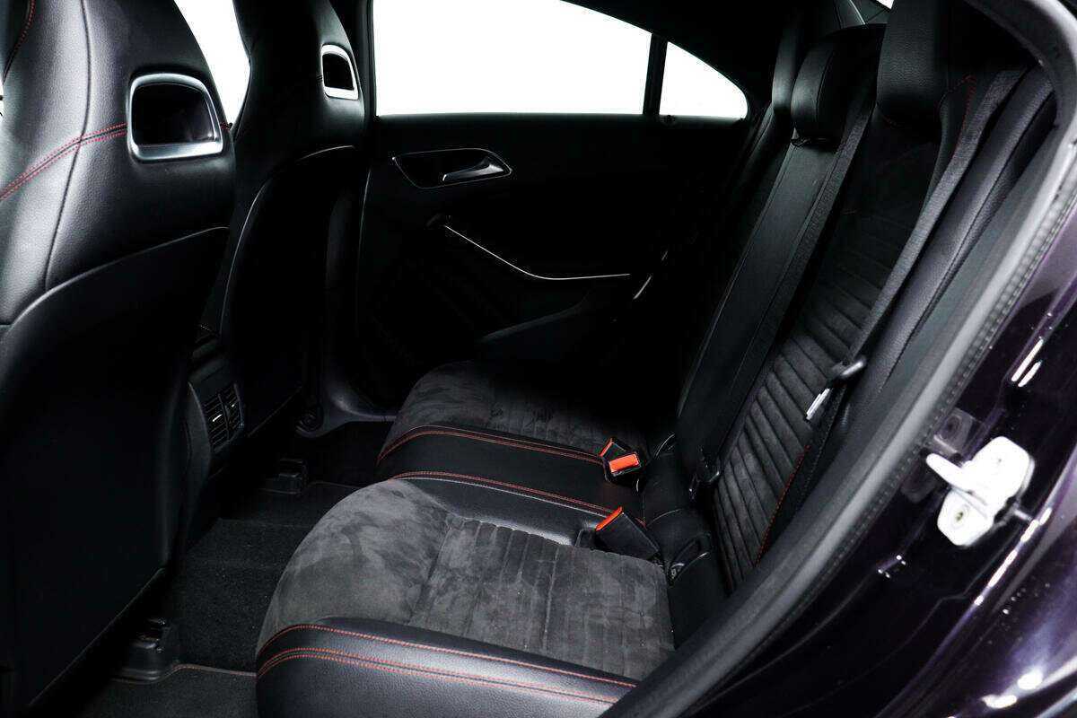 Б/У Мерседес-Бенц КЛА 2015 года. Фото: #10