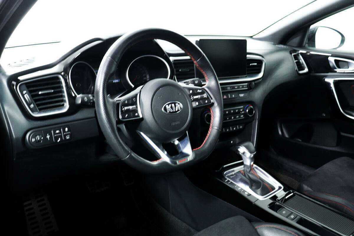 Б/У Киа Просид 2019 года. Фото: #12