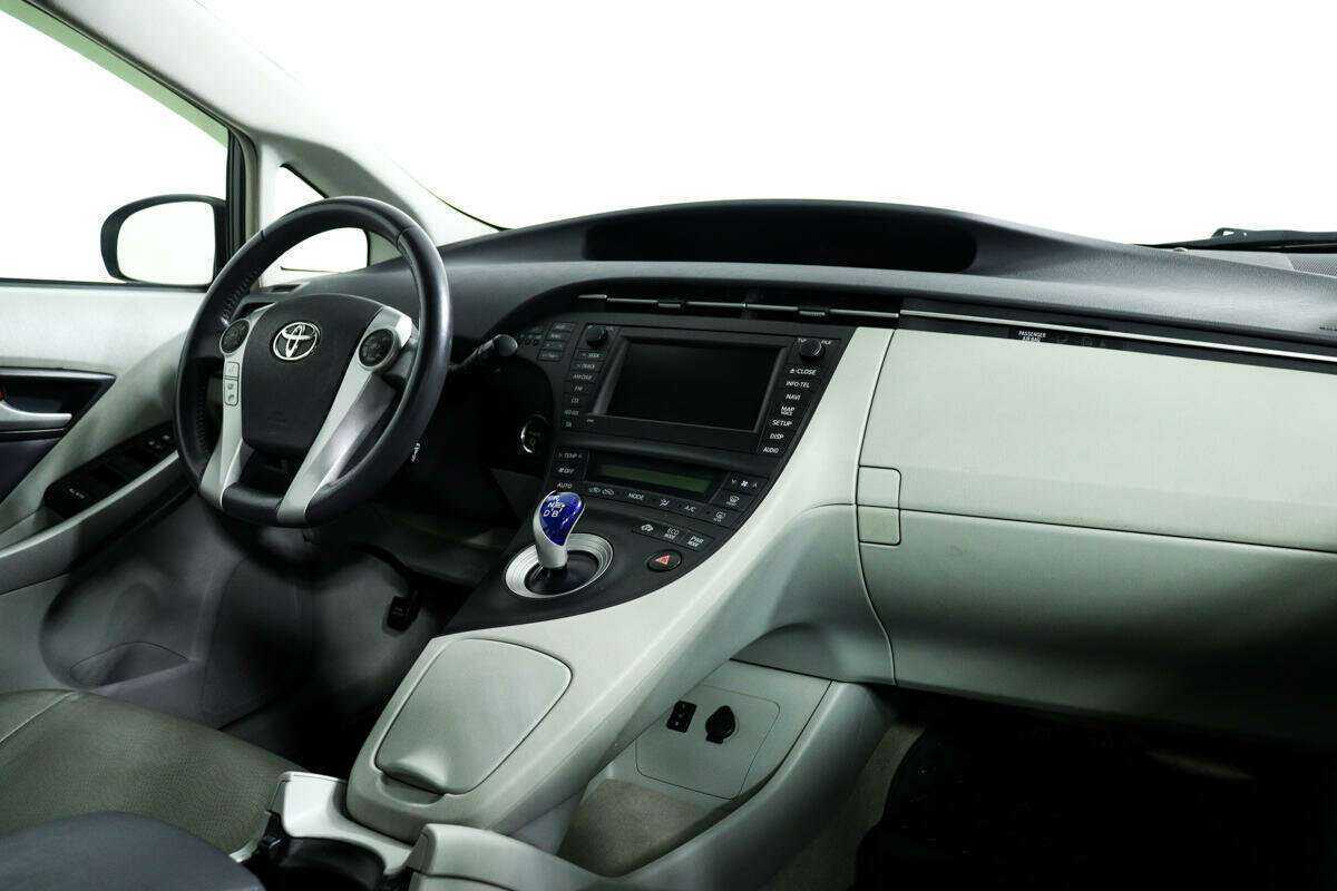 Б/У Тойота Приус 2009 года. Фото: #8