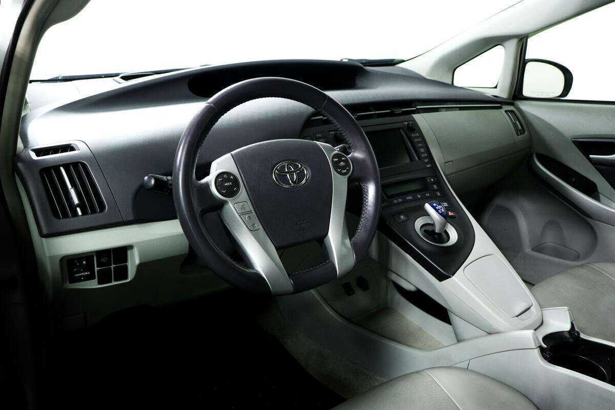 Б/У Тойота Приус 2009 года. Фото: #12