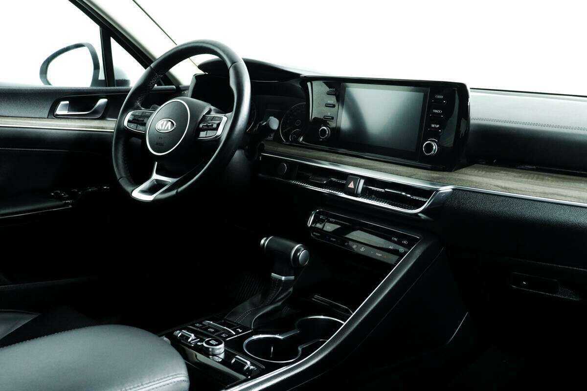 Б/У Киа К5 2021 года. Фото: #8