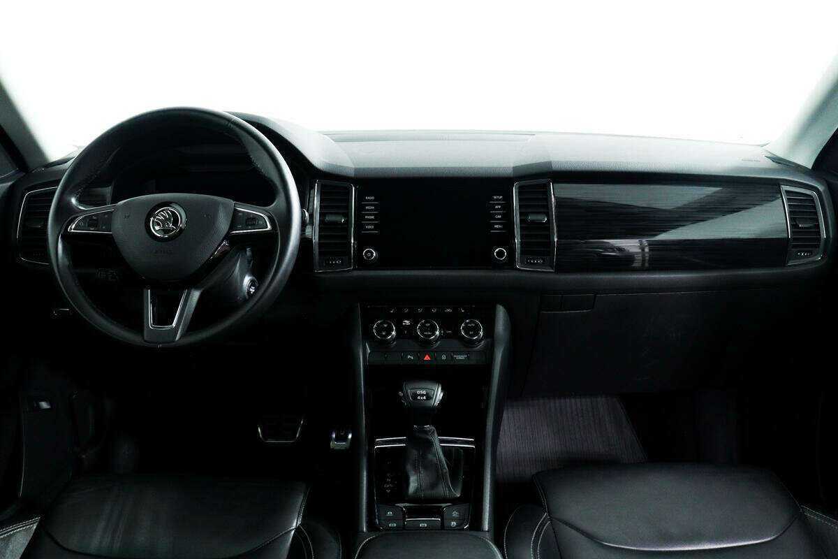 Б/У Шкода Кодиак 2020 года. Фото: #10