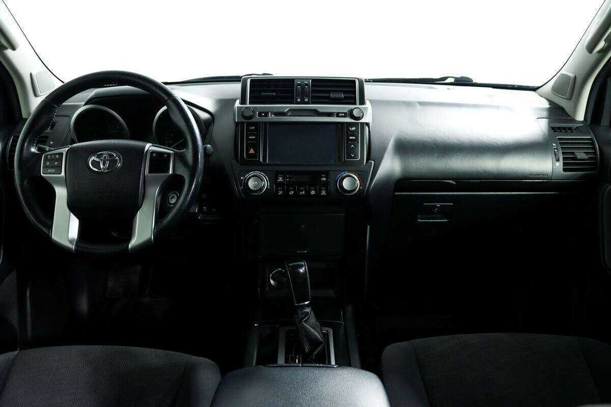 Б/У Тойота Лэнд Крузер Прадо 2013 года. Фото: #9