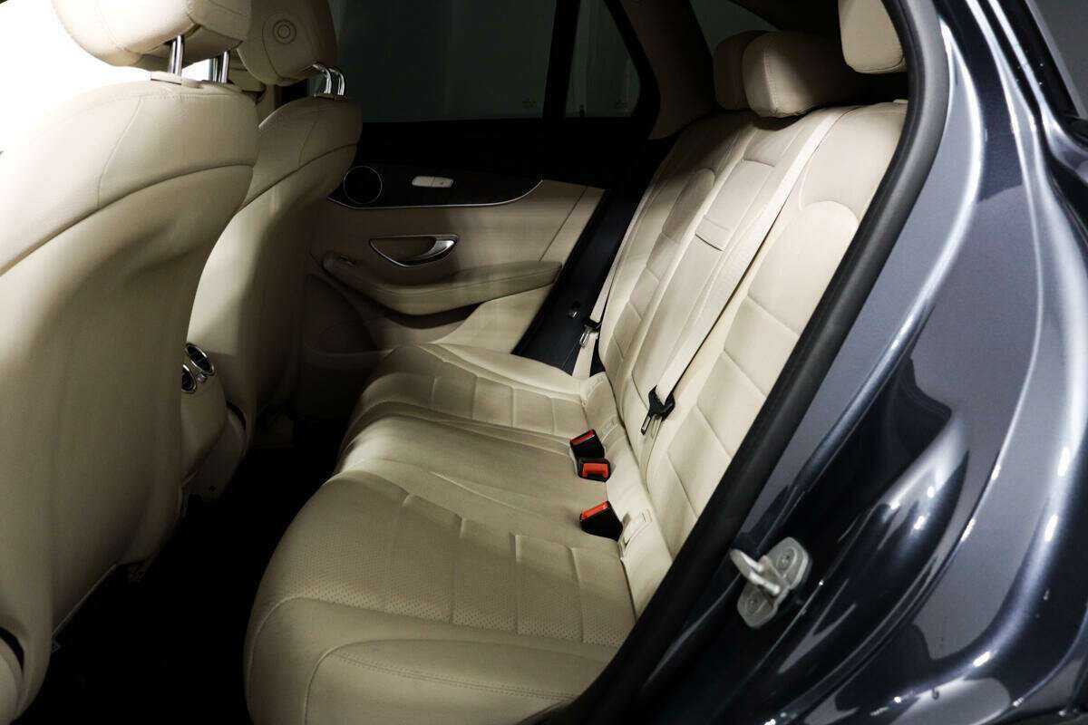 Б/У Мерседес-Бенц ГЛЦ 2015 года. Фото: #11