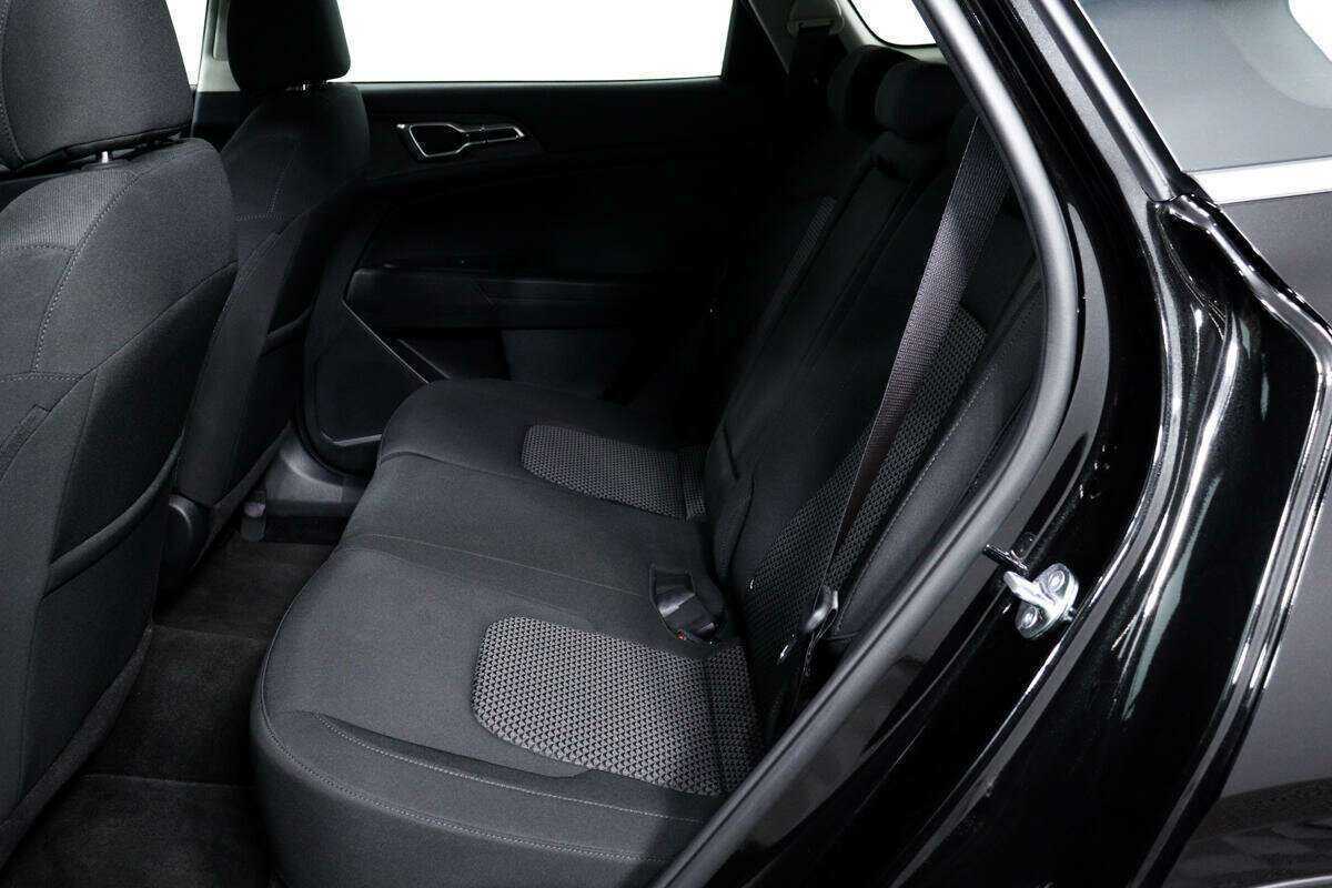 Б/У Киа Спортейдж 2023 года. Фото: #11