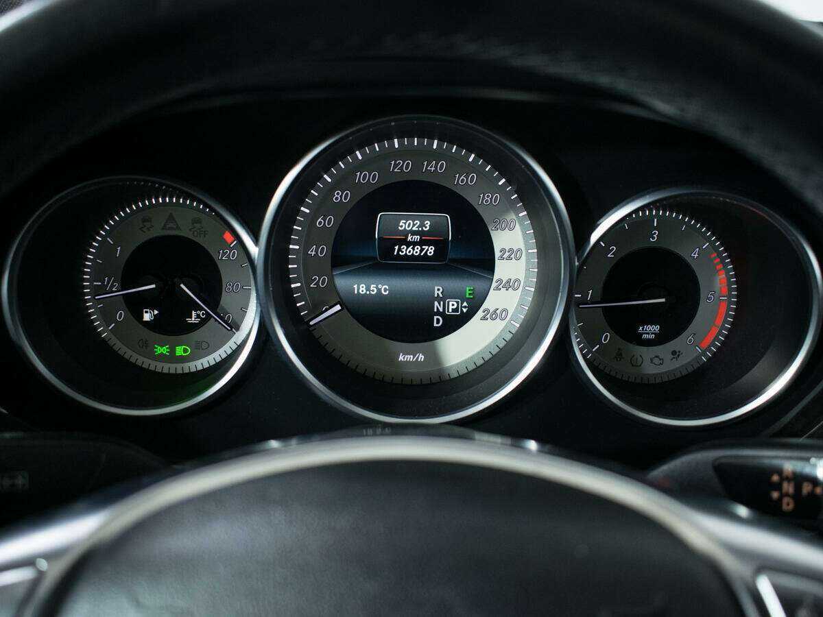 Б/У Мерседес-Бенц ЦЛС 2014 года. Фото: #8