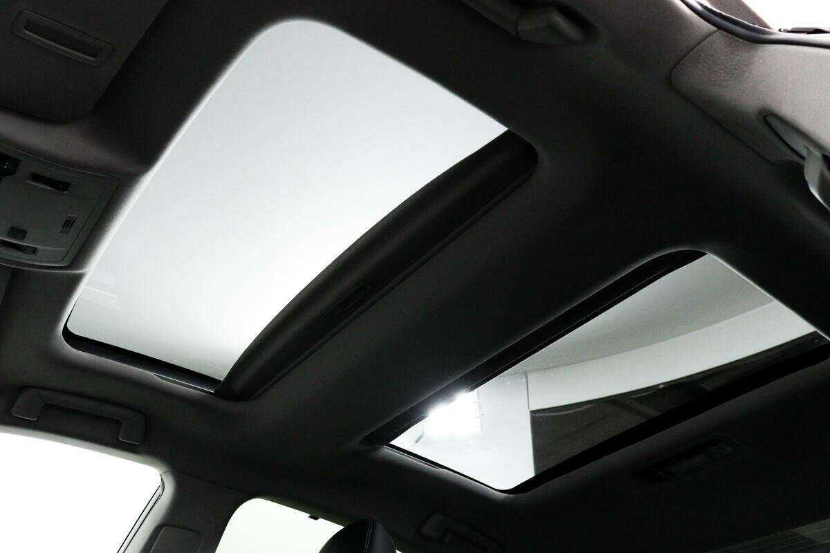 Б/У Лексус ЕС 2016 года. Фото: #14