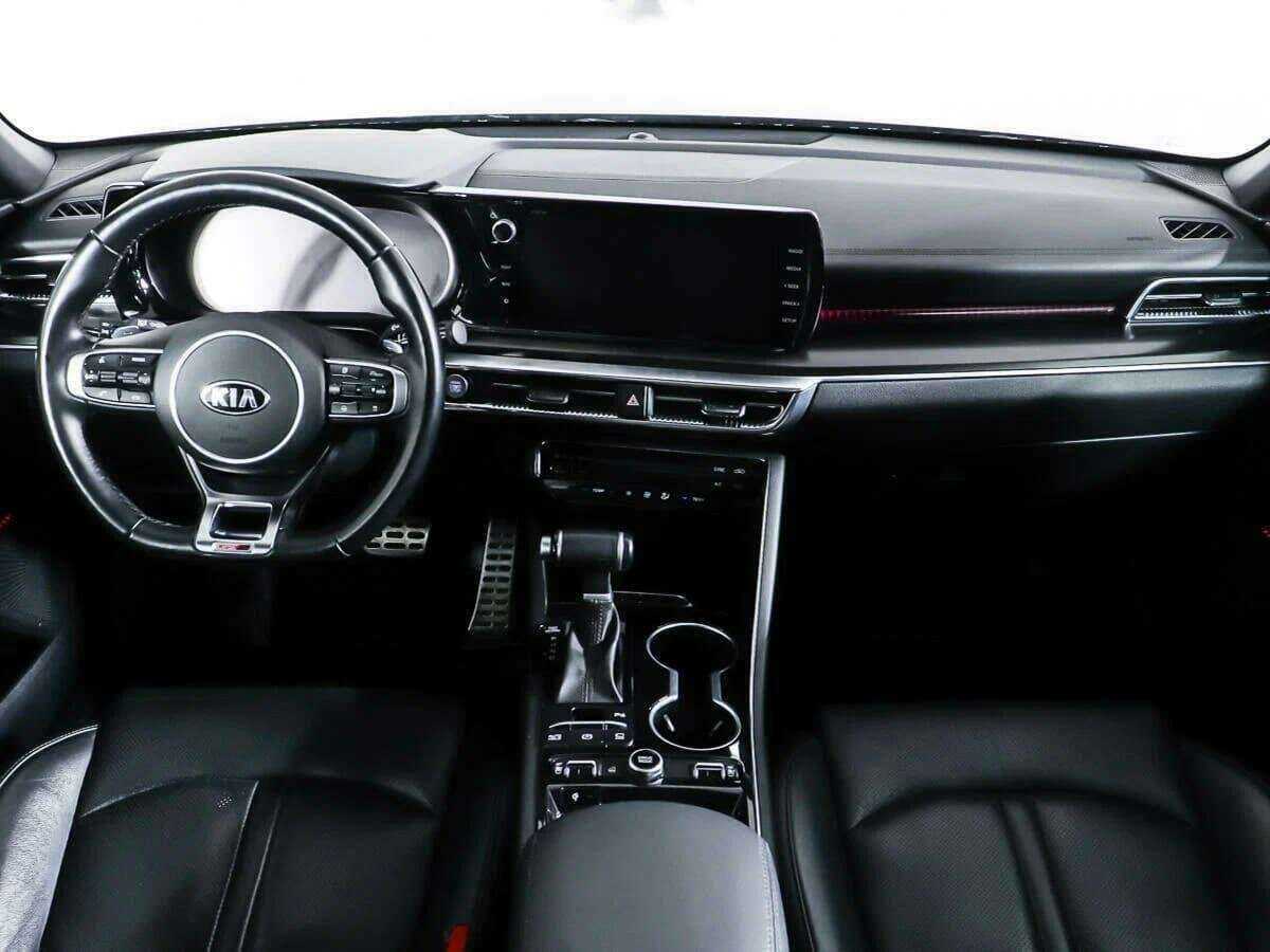 Б/У Киа К5 2021 года. Фото: #10