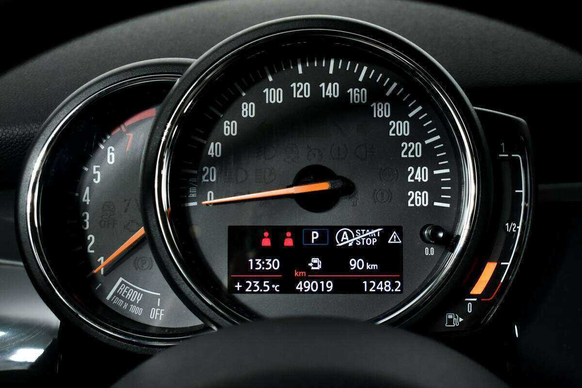 Б/У Мини Хэтч 2021 года. Фото: #9