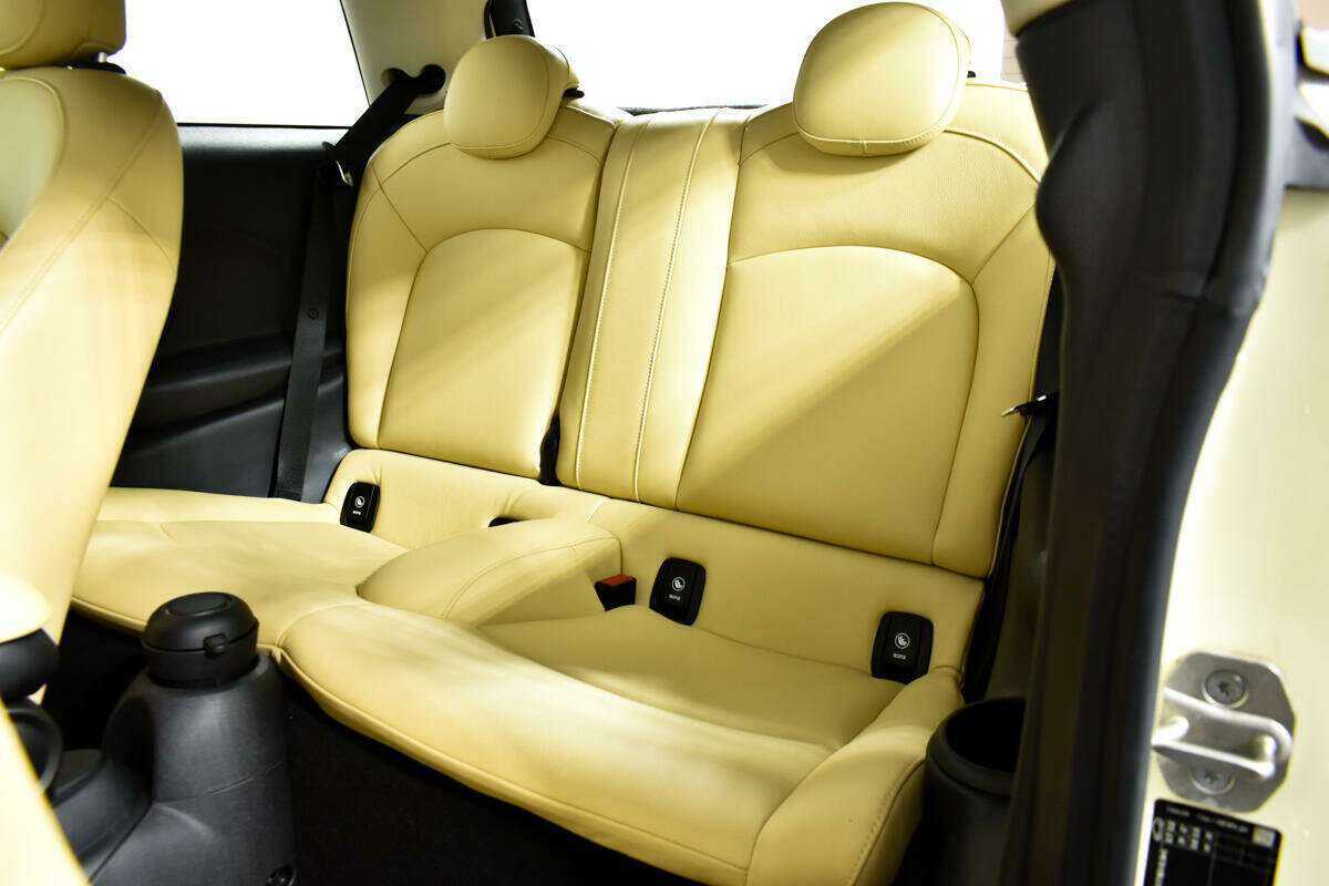 Б/У Мини Хэтч 2021 года. Фото: #11