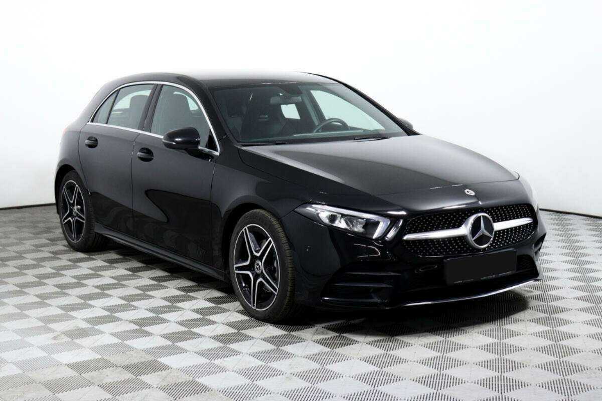 Б/У Мерседес-Бенц А-Класс 2020 года. Фото: #1