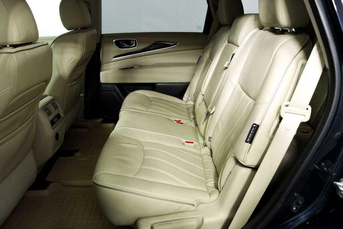 Б/У Инфинити К-Икс60 2018 года. Фото: #11