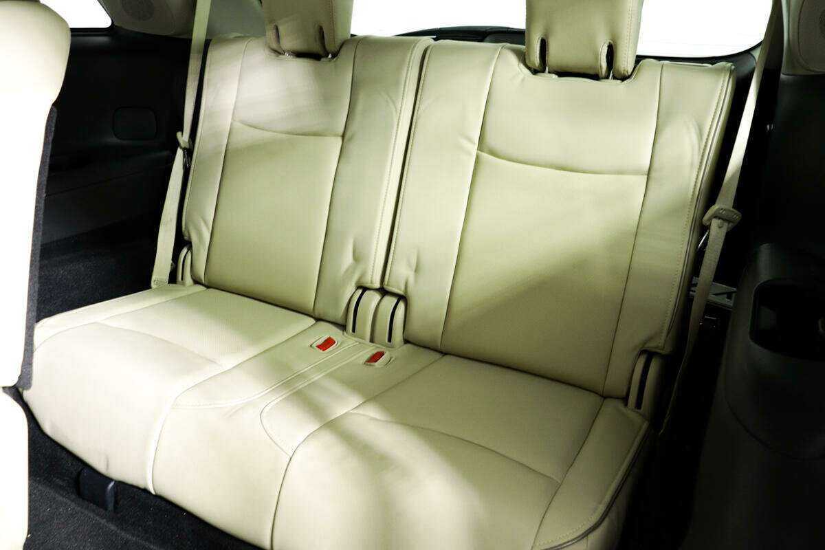 Б/У Инфинити К-Икс60 2018 года. Фото: #13