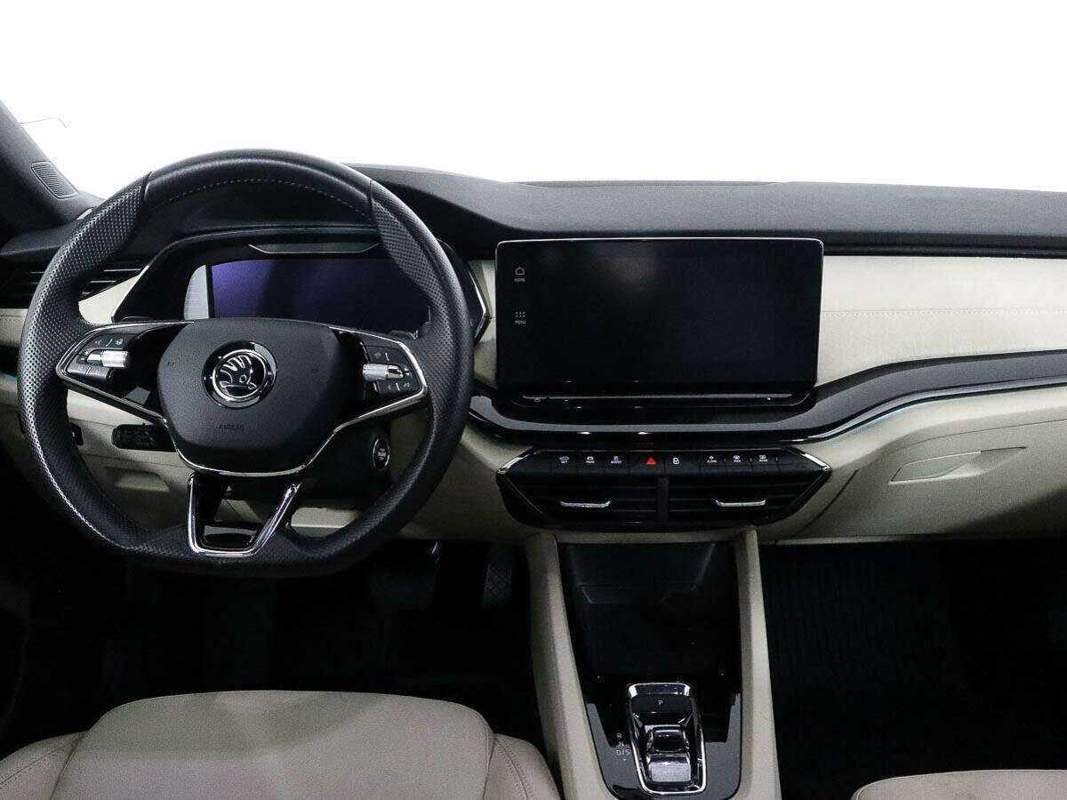 Б/У Шкода Октавия 2021 года. Фото: #8