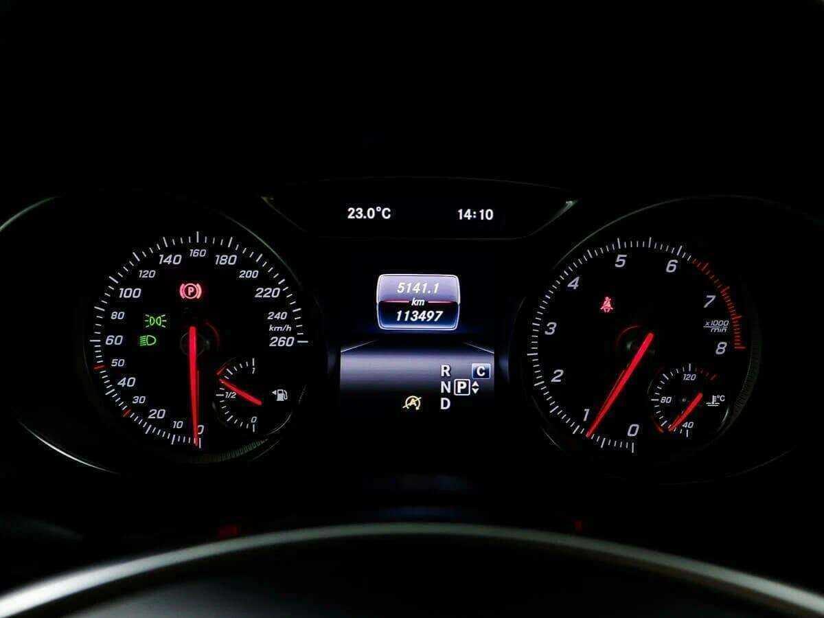 Б/У Мерседес-Бенц ГЛА 2018 года. Фото: #10