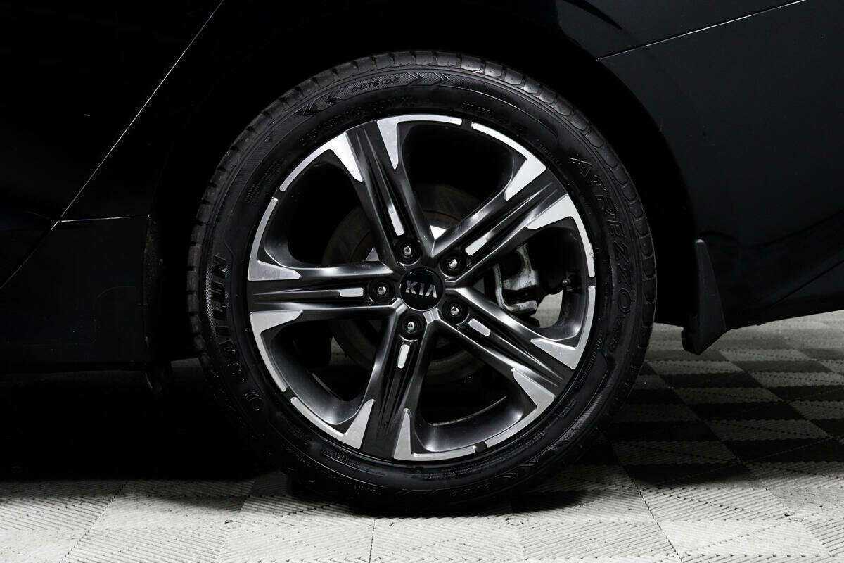 Б/У Киа К5 2021 года. Фото: #13