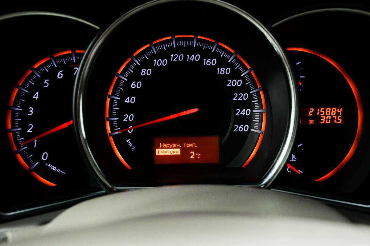 Б/У Ниссан Мурано 2011 года. Фото: #9