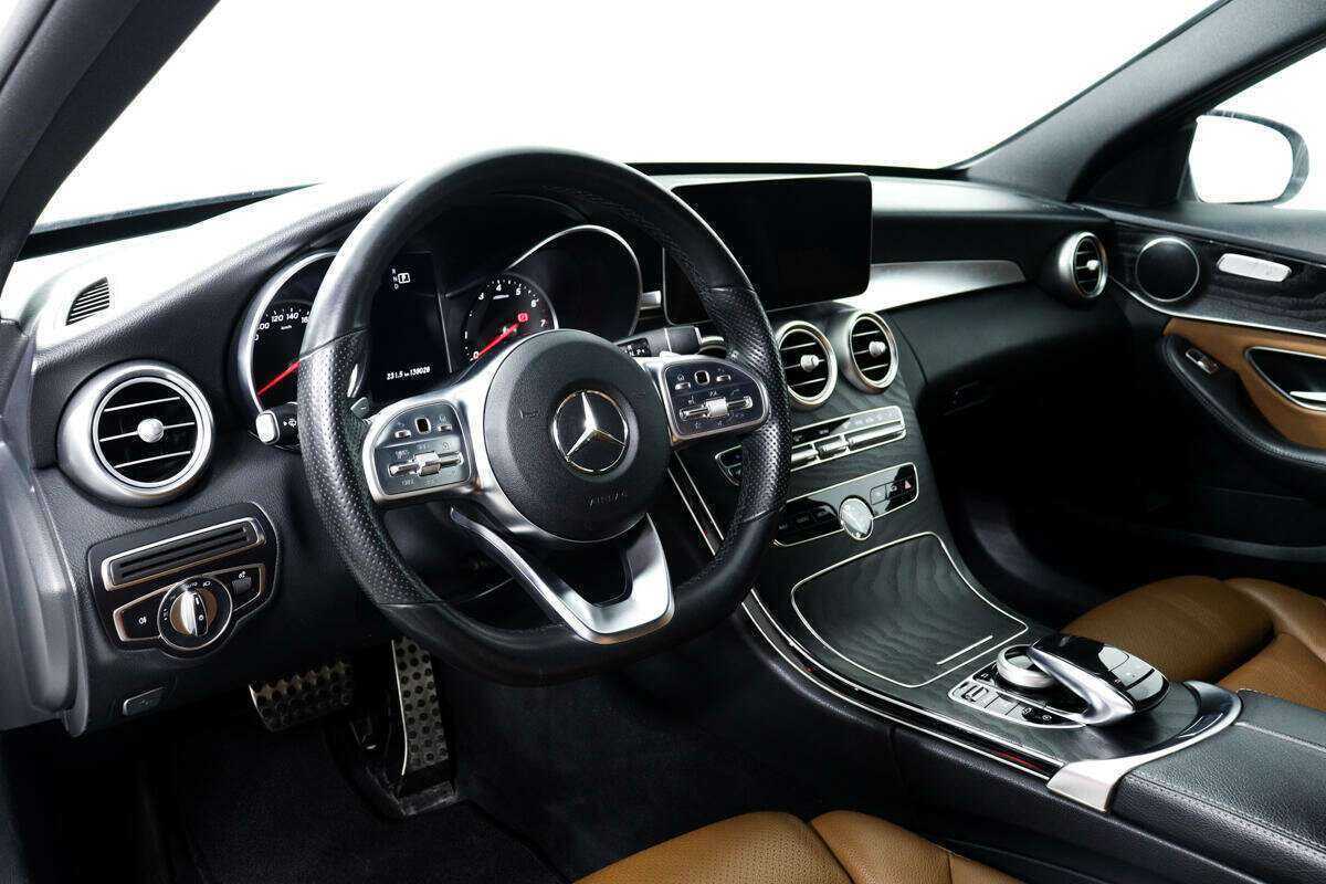 Б/У Мерседес-Бенц Ц-Класс 2018 года. Фото: #12