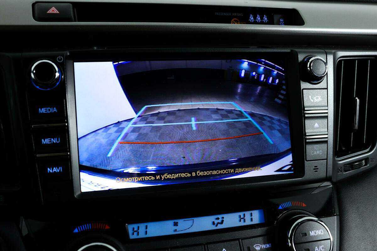 Б/У Тойота Рав4 2019 года. Фото: #13