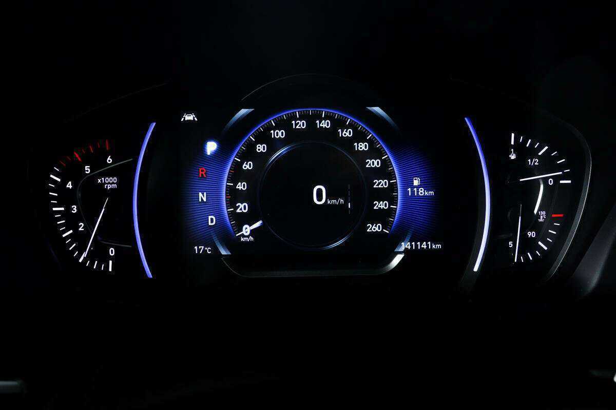 Б/У Хендай Санта Фе 2019 года. Фото: #9