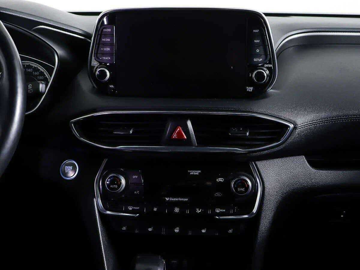 Б/У Хендай Санта Фе 2018 года. Фото: #11