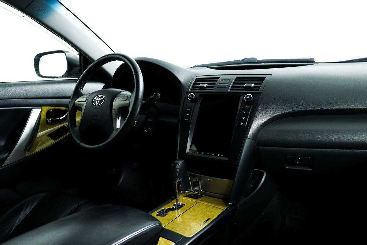 Б/У Тойота Камри 2006 года. Фото: #8