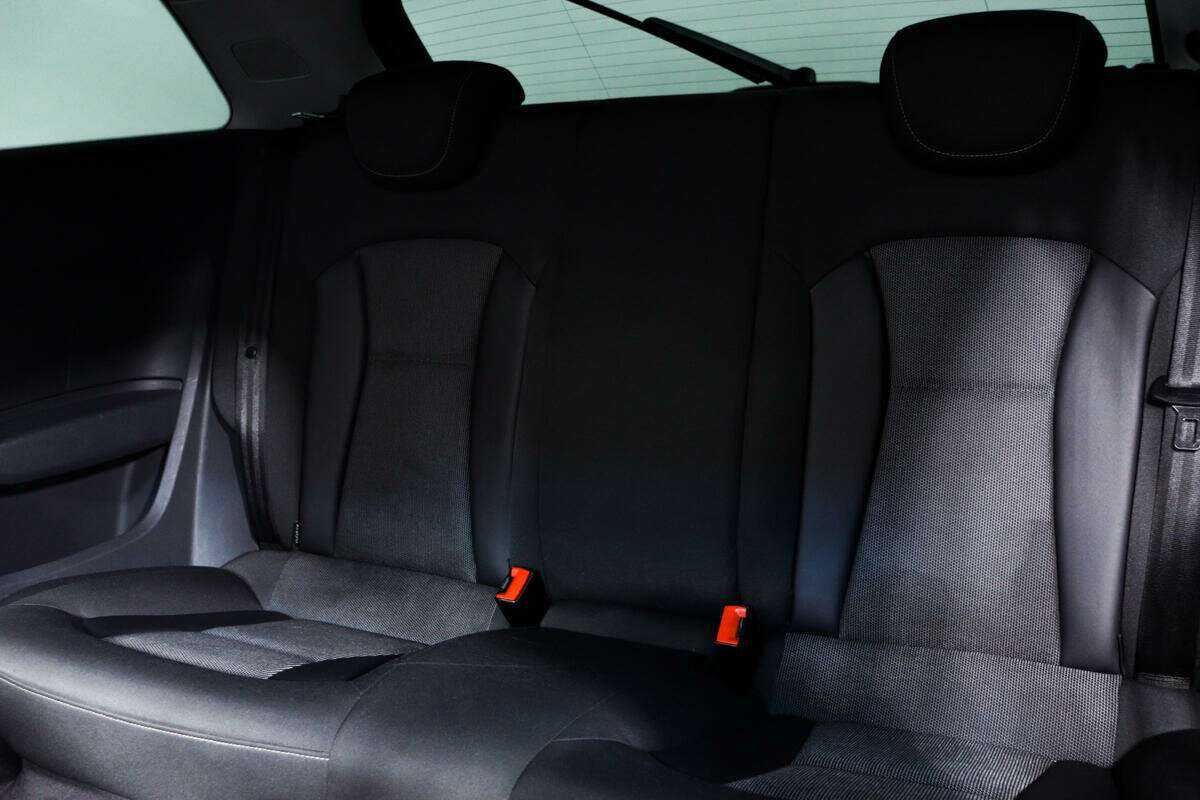 Б/У Ауди А1 2010 года. Фото: #11