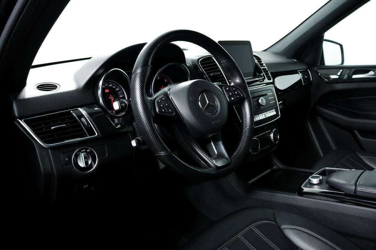 Б/У Мерседес-Бенц ГЛЕ 2018 года. Фото: #12