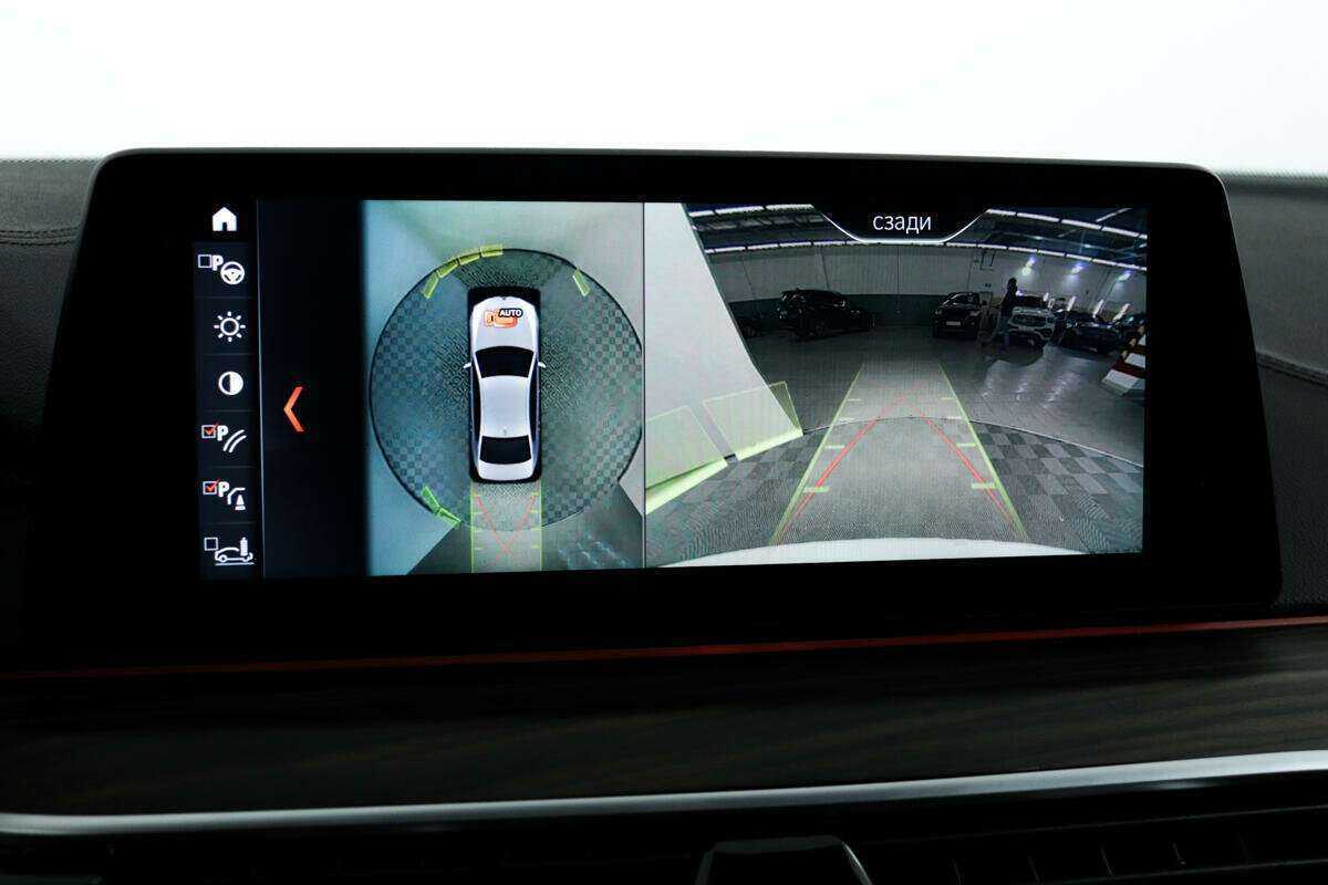 Б/У БМВ 5 серии 2017 года. Фото: #13