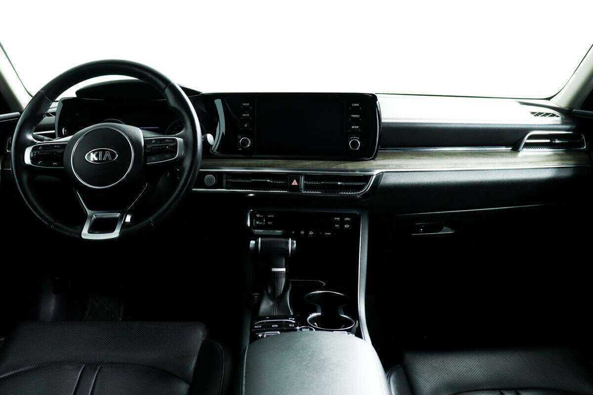 Б/У Киа К5 2021 года. Фото: #10