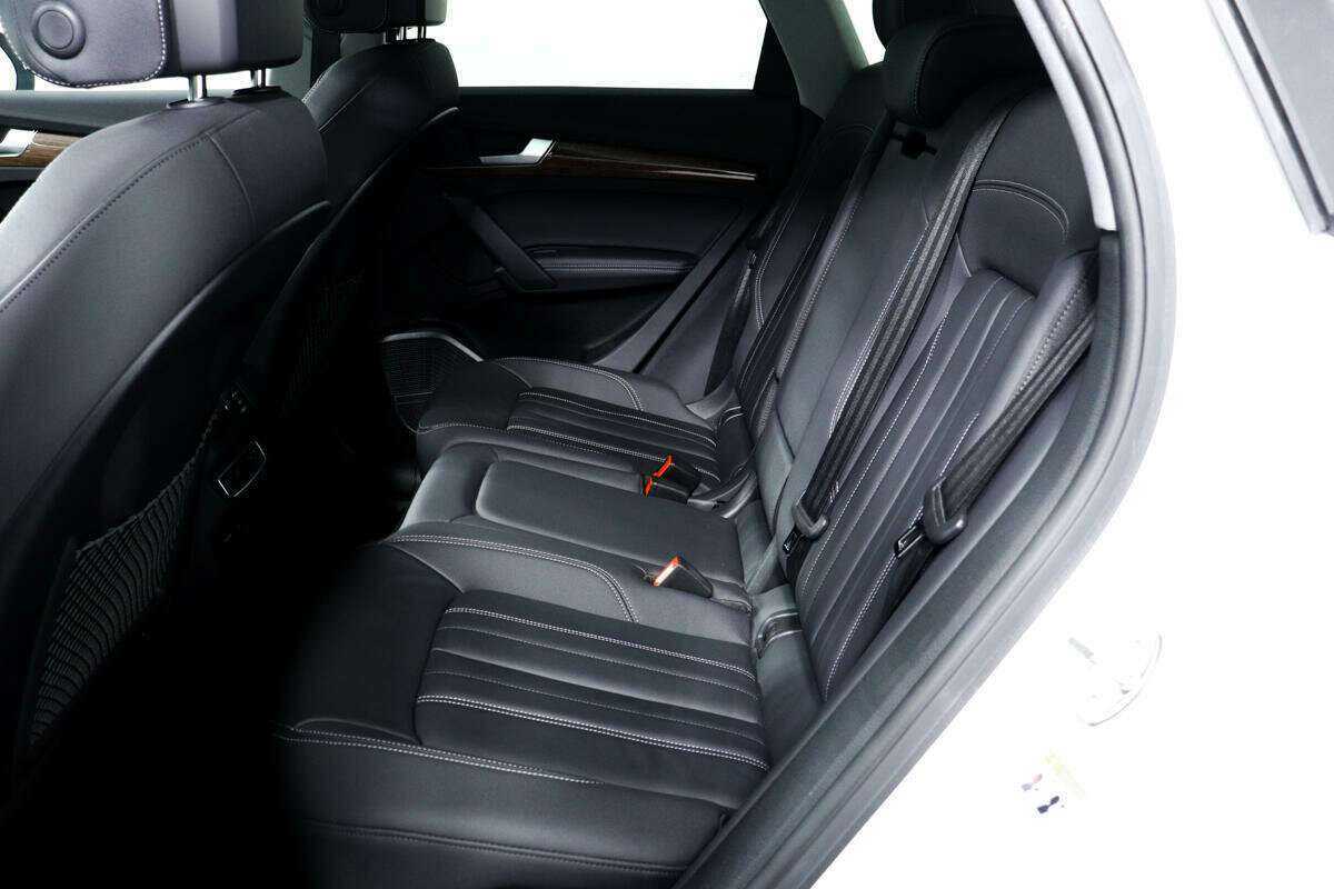 Б/У Ауди К5 2022 года. Фото: #11