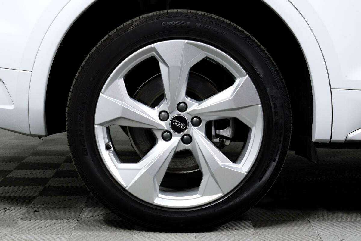 Б/У Ауди К5 2022 года. Фото: #13