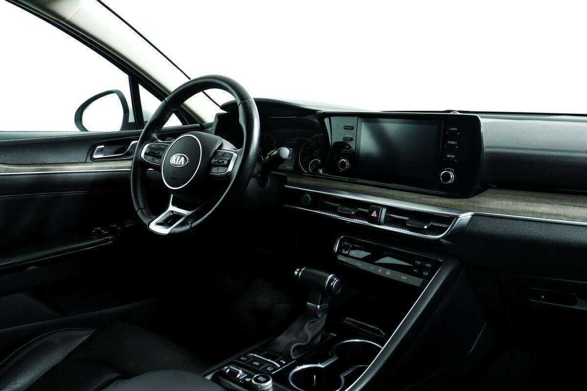 Б/У Киа К5 2021 года. Фото: #8