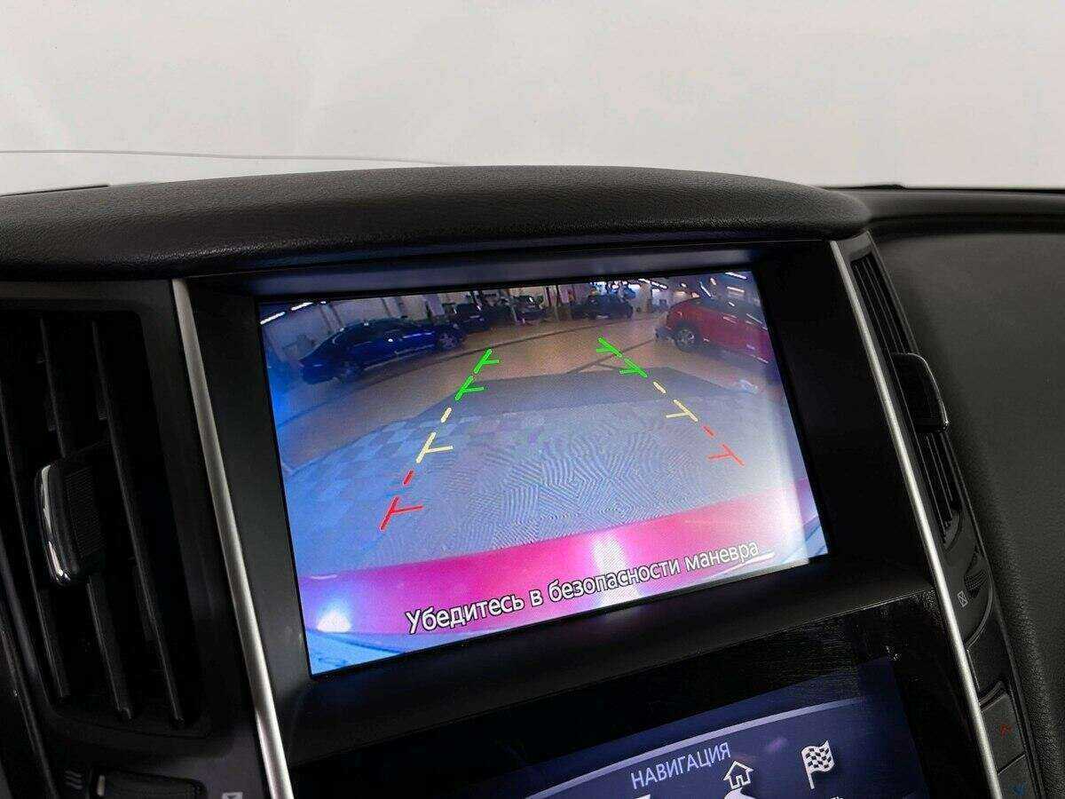 Б/У Инфинити К50 2015 года. Фото: #10